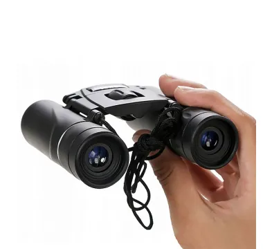 Kompaktní dalekohled 8x21