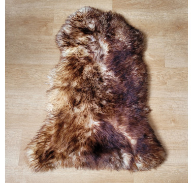 Ovčí kůže hnědá