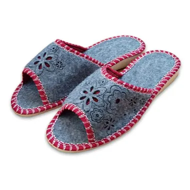 Pantofle filcové dámské otevřené