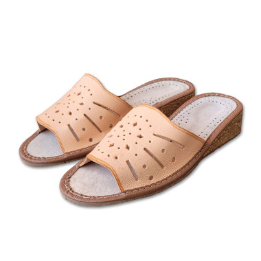 Korkové pantofle na klínku